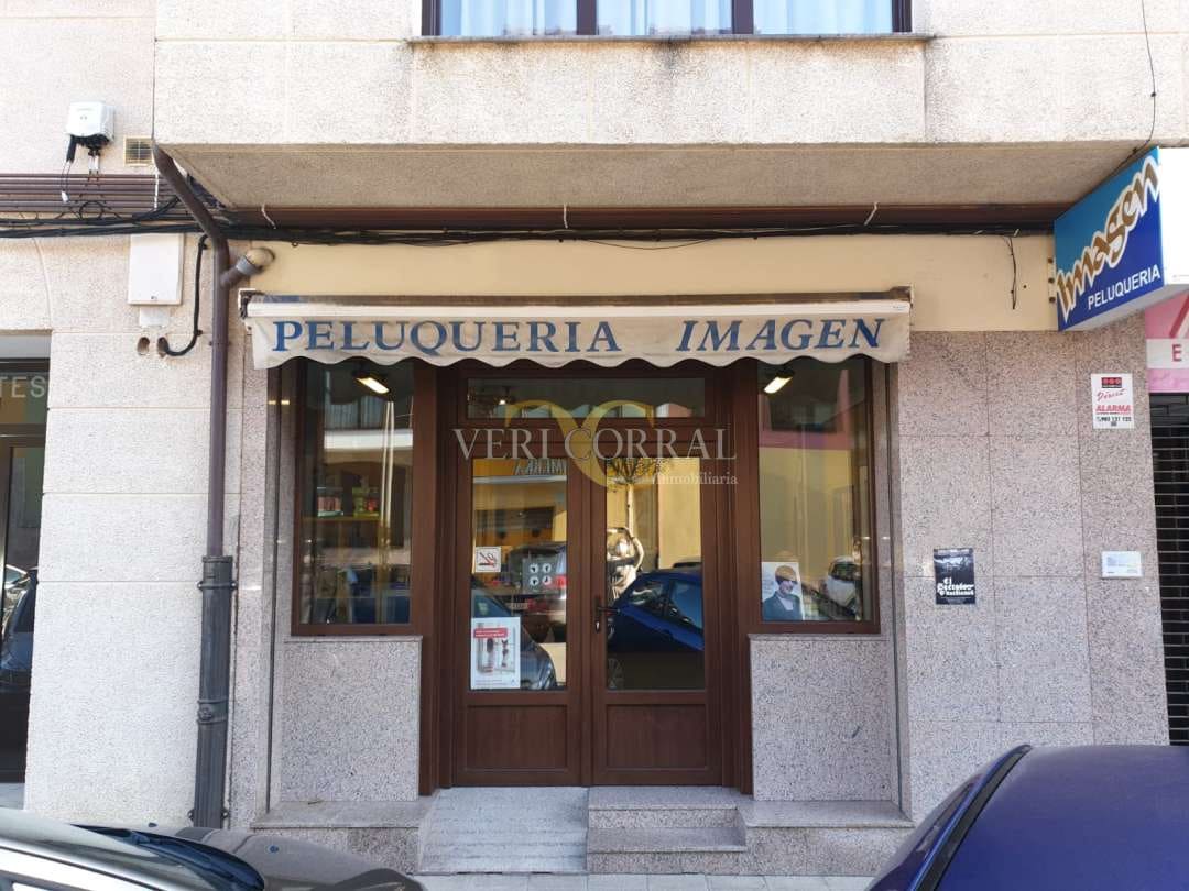 Commercial for sale in Llanes - € 280,000 (Ref: 9443513)