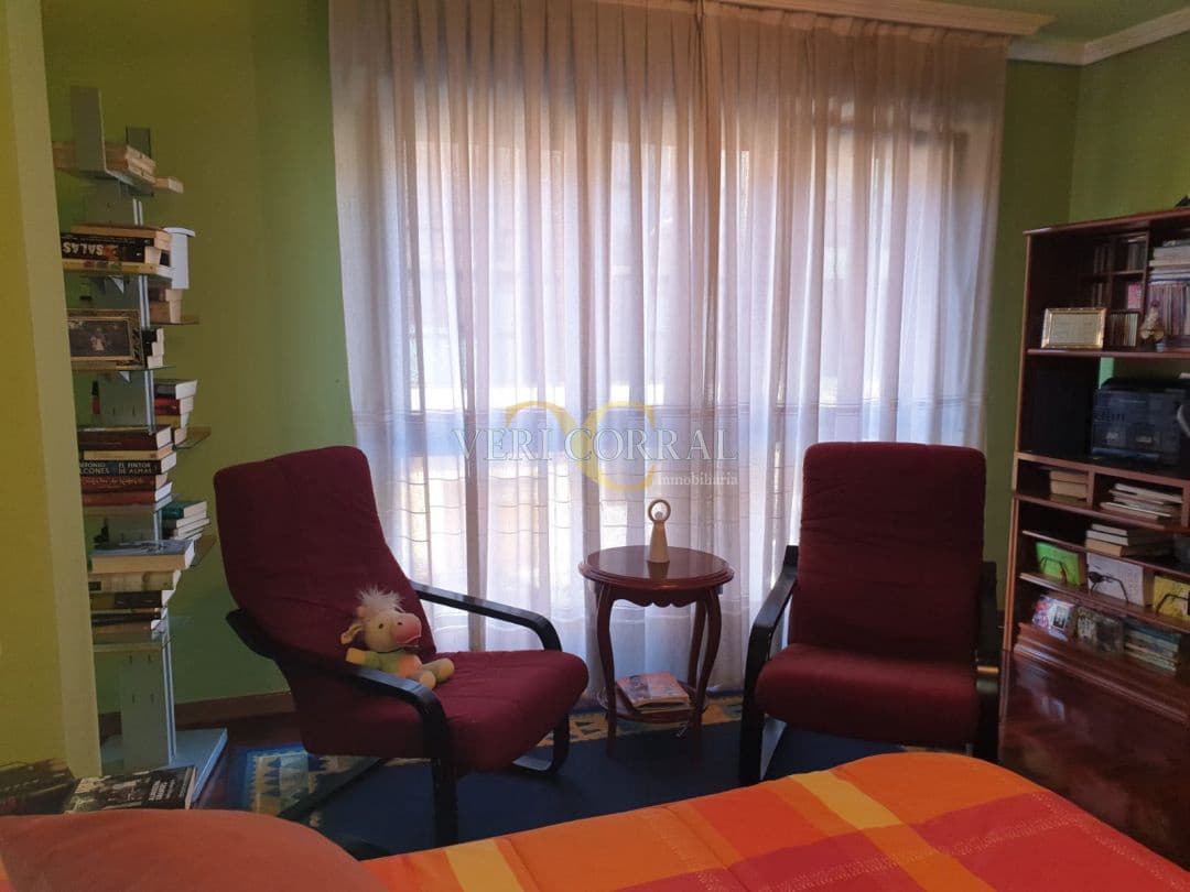 Commercial for sale in Llanes - € 280,000 (Ref: 9443513)