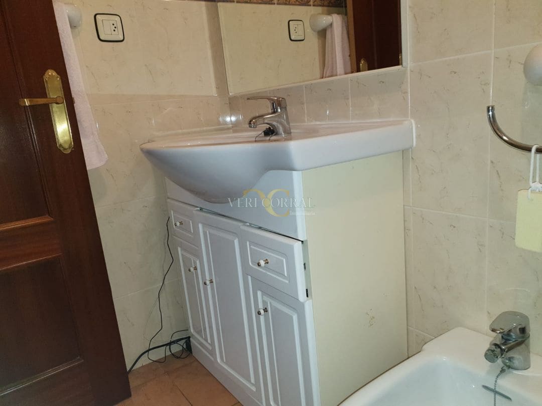 Commercial for sale in Llanes - € 280,000 (Ref: 9443513)