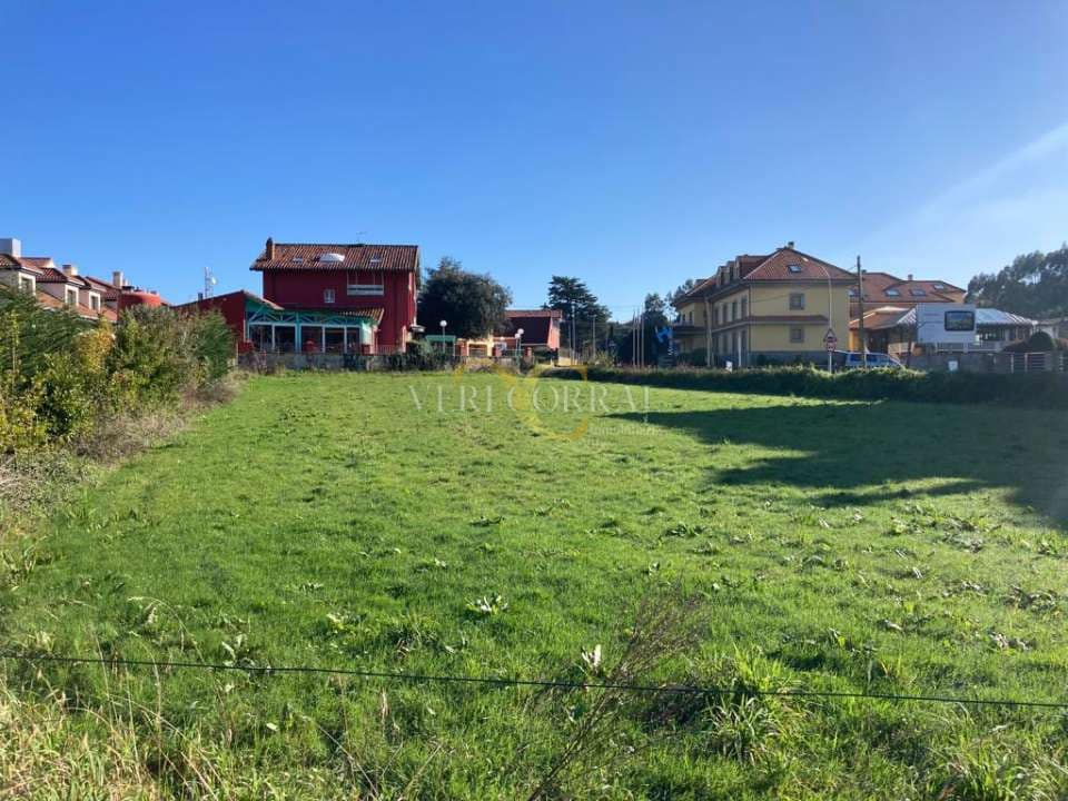Teren niezagospodarowany na sprzedaż w Llanes - 1 000 000 € (Ref: 9443515)