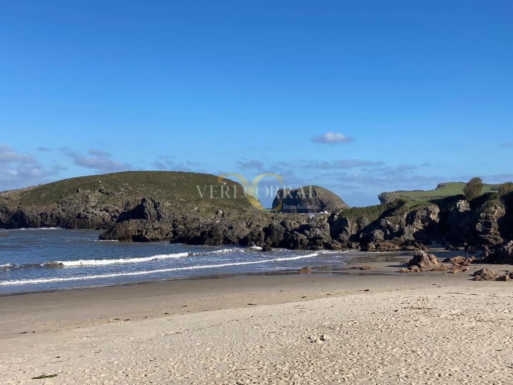 Teren niezagospodarowany na sprzedaż w Llanes - 1 000 000 € (Ref: 9443515)