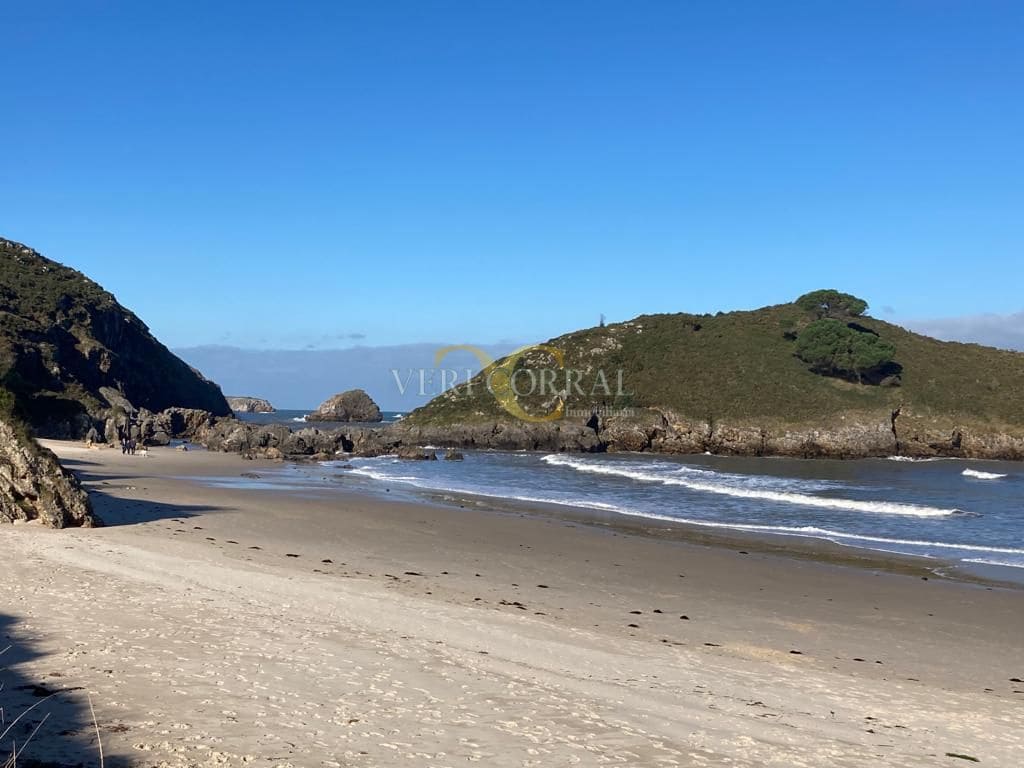 Teren niezagospodarowany na sprzedaż w Llanes - 1 000 000 € (Ref: 9443515)