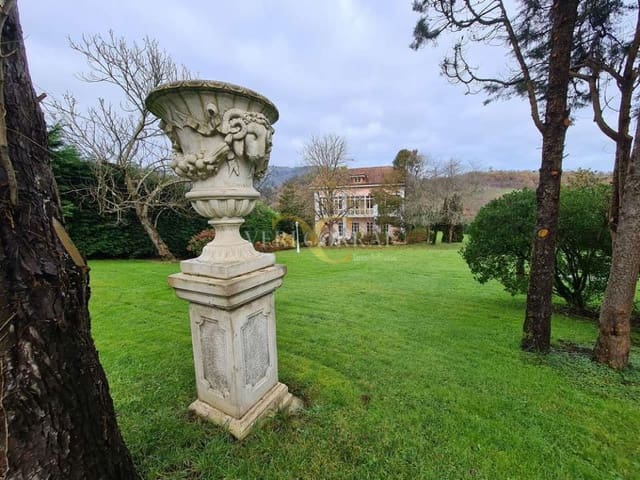 Chalet de 4 habitaciones en Piloña en venta - 1.450.000 € (Ref: 9443516)