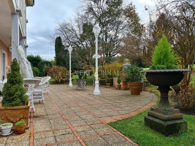 Chalet de 4 habitaciones en Piloña en venta - 1.450.000 € (Ref: 9443516)