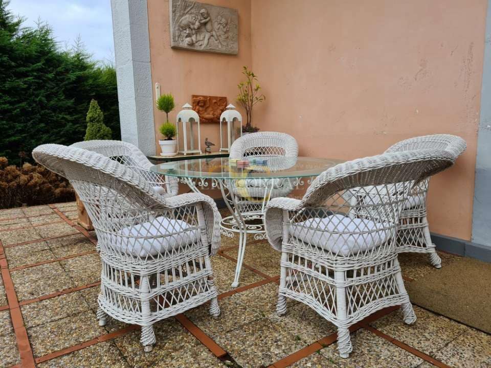 Chalet de 4 habitaciones en Piloña en venta - 1.450.000 € (Ref: 9443516)