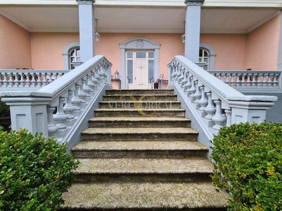 Chalet de 4 habitaciones en Piloña en venta - 1.450.000 € (Ref: 9443516)