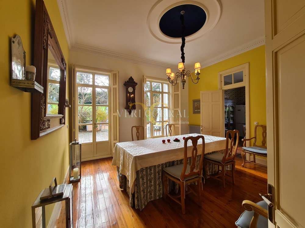 Chalet de 4 habitaciones en Piloña en venta - 1.450.000 € (Ref: 9443516)