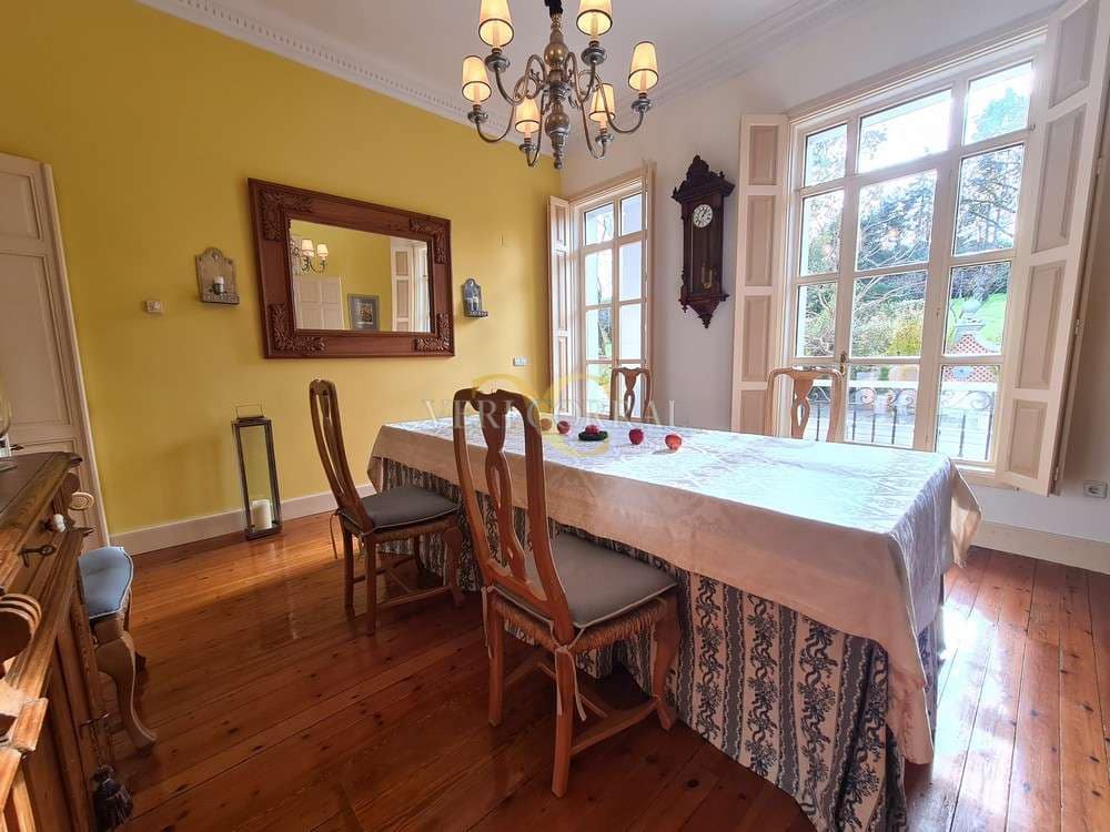 Chalet de 4 habitaciones en Piloña en venta - 1.450.000 € (Ref: 9443516)