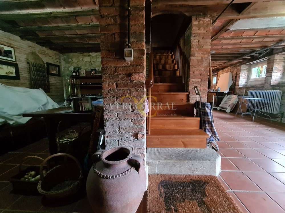 Chalet de 4 habitaciones en Piloña en venta - 1.450.000 € (Ref: 9443516)