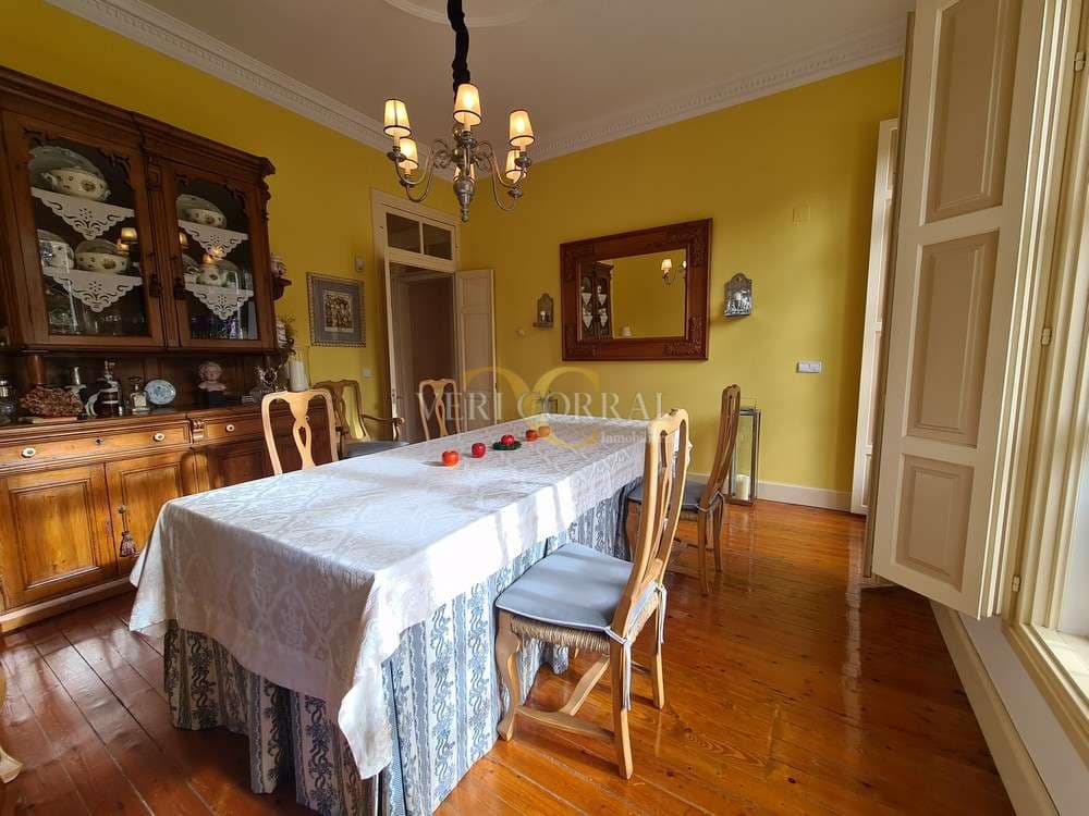 Chalet de 4 habitaciones en Piloña en venta - 1.450.000 € (Ref: 9443516)