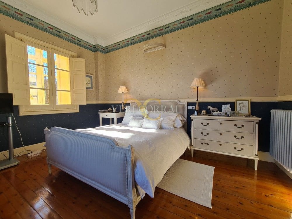 Chalet de 4 habitaciones en Piloña en venta - 1.450.000 € (Ref: 9443516)