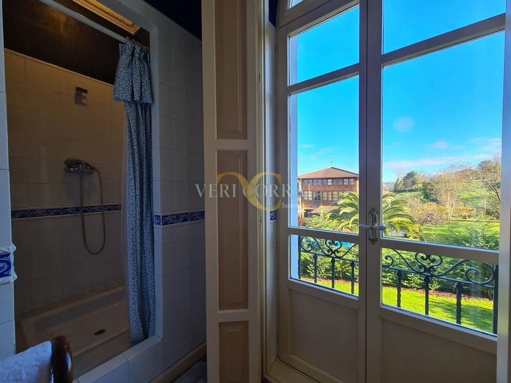 Chalet de 4 habitaciones en Piloña en venta - 1.450.000 € (Ref: 9443516)