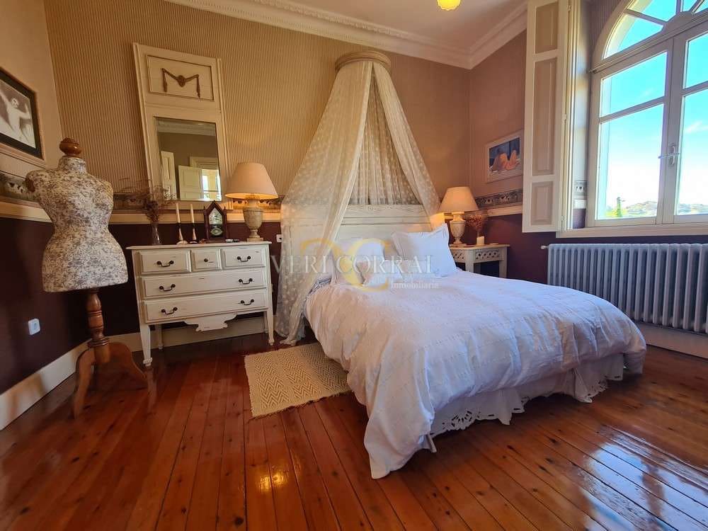 Chalet de 4 habitaciones en Piloña en venta - 1.450.000 € (Ref: 9443516)