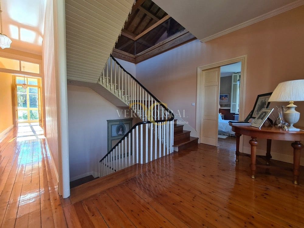 Chalet de 4 habitaciones en Piloña en venta - 1.450.000 € (Ref: 9443516)