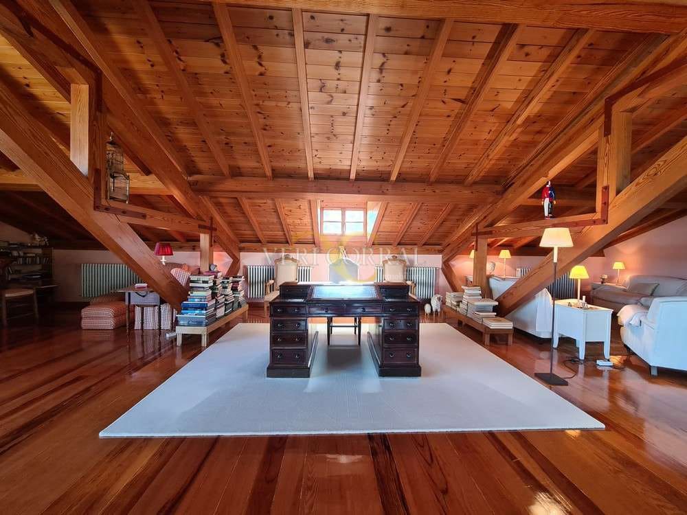 Chalet de 4 habitaciones en Piloña en venta - 1.450.000 € (Ref: 9443516)