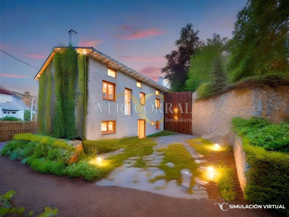 2 bedroom Townhouse for sale in Llanes - € 120,000 (Ref: 9443521)