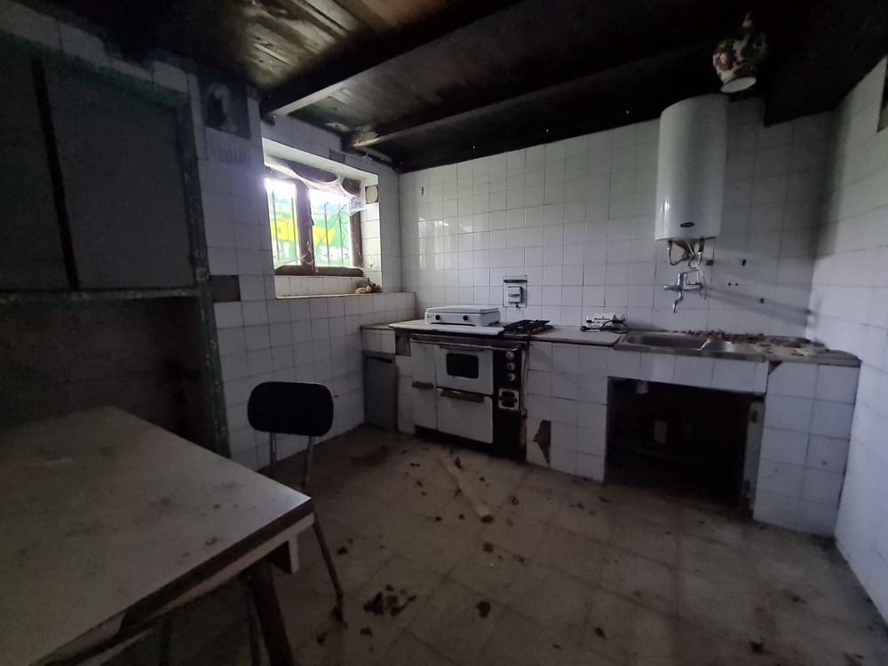 2 bedroom Townhouse for sale in Llanes - € 120,000 (Ref: 9443521)