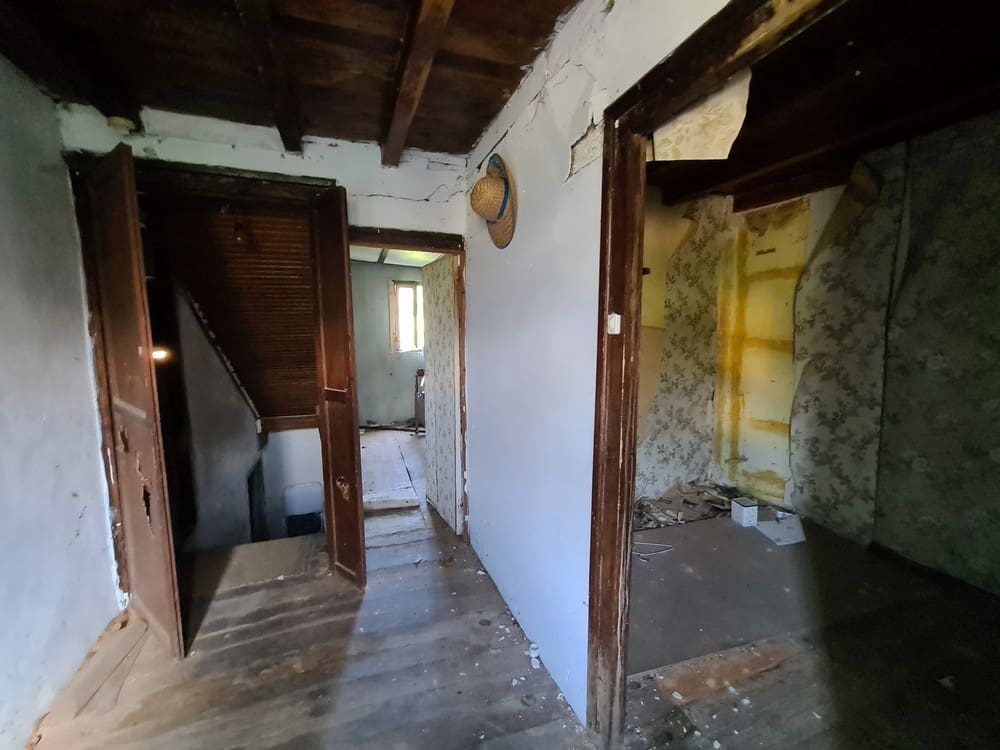 2 bedroom Townhouse for sale in Llanes - € 120,000 (Ref: 9443521)