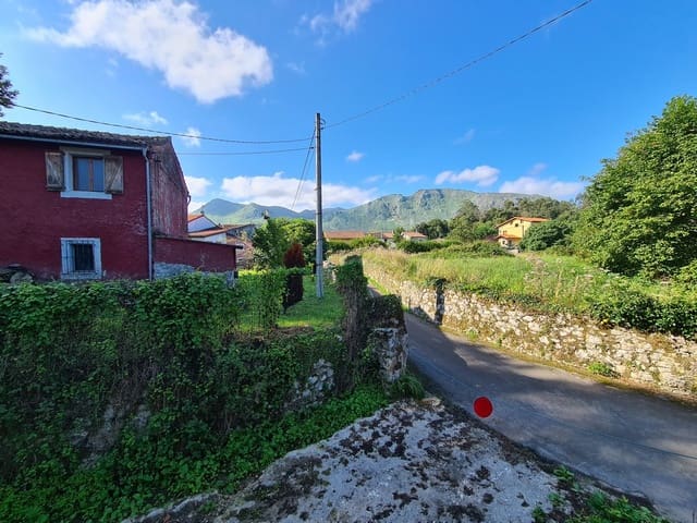 2 bedroom Townhouse for sale in Llanes - € 120,000 (Ref: 9443521)