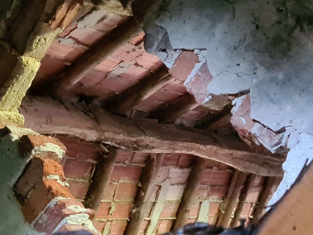 2 bedroom Townhouse for sale in Llanes - € 120,000 (Ref: 9443521)