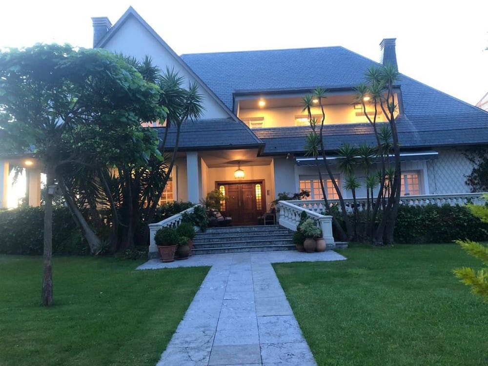 7 bedroom Villa for sale in Ribadesella - € 3,500,000 (Ref: 9443522)