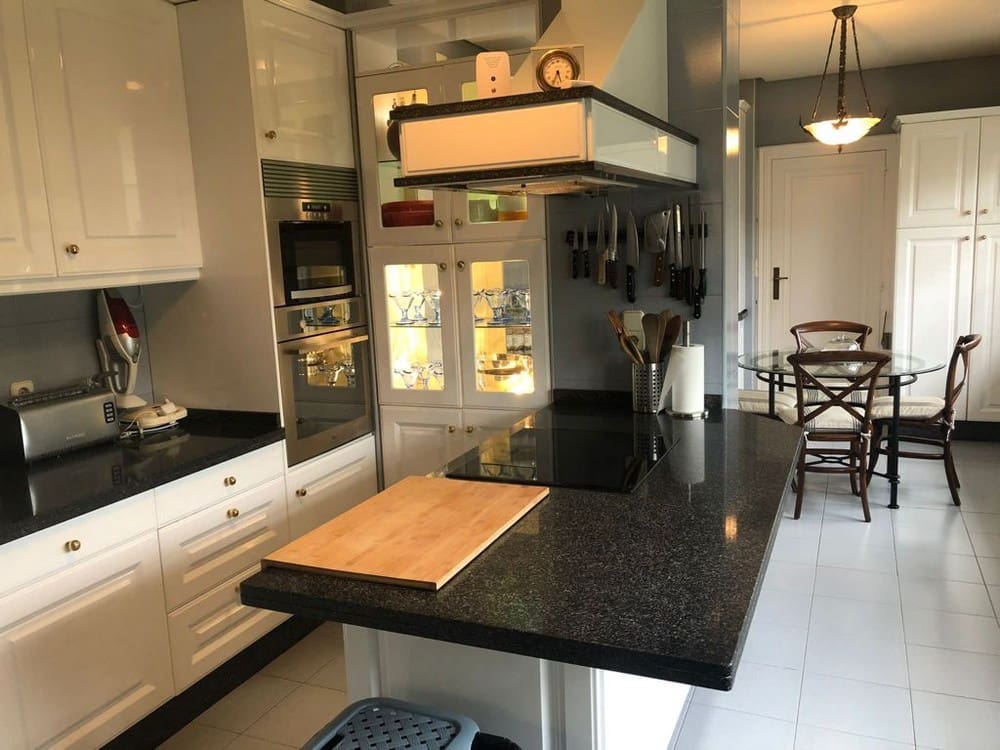 7 bedroom Villa for sale in Ribadesella - € 3,500,000 (Ref: 9443522)