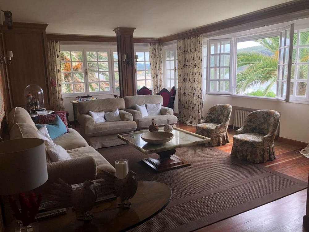 7 bedroom Villa for sale in Ribadesella - € 3,500,000 (Ref: 9443522)