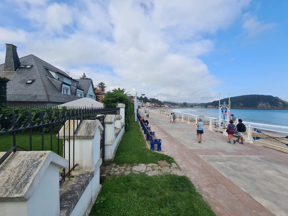 7 bedroom Villa for sale in Ribadesella - € 3,500,000 (Ref: 9443522)