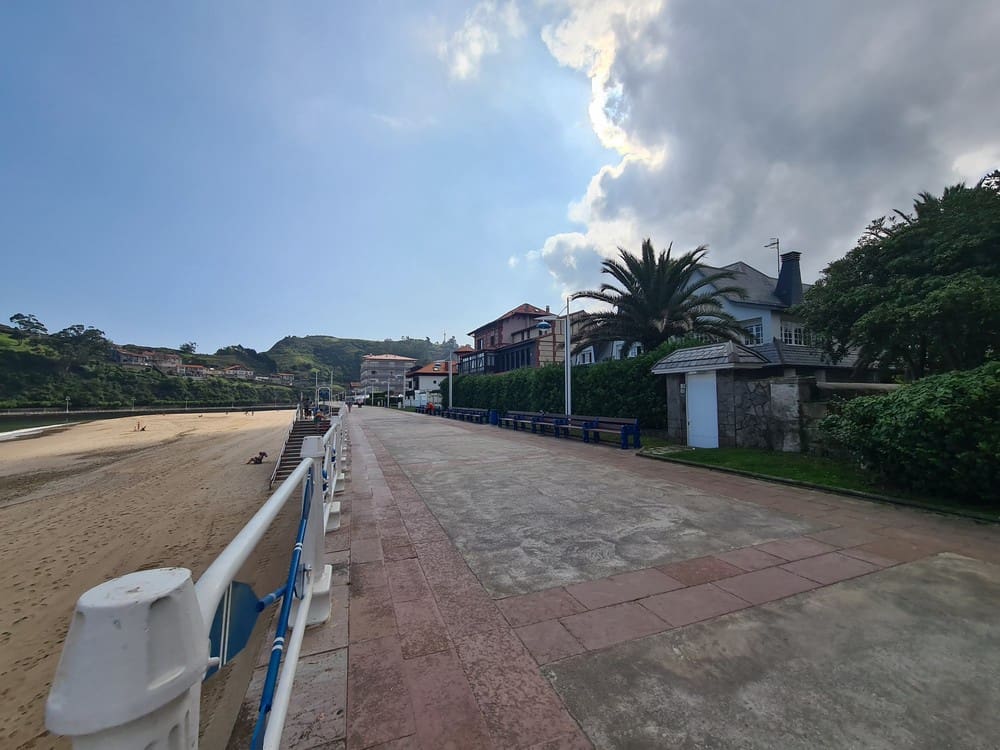 7 bedroom Villa for sale in Ribadesella - € 3,500,000 (Ref: 9443522)