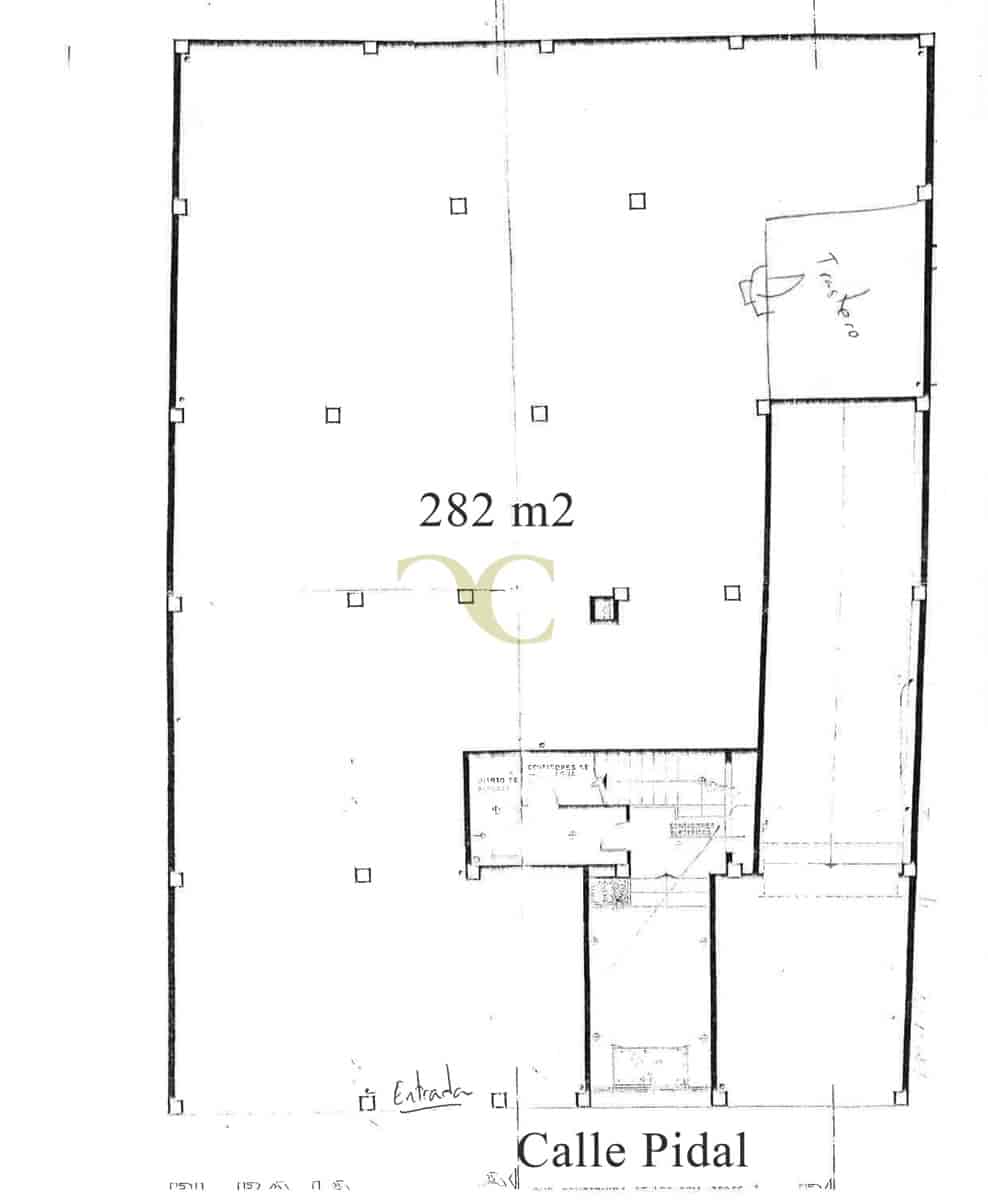 Commercial for sale in Llanes - € 475,000 (Ref: 9443524)
