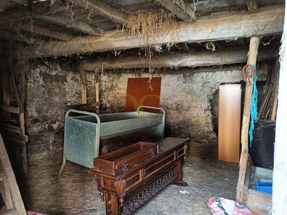 2 bedroom Townhouse for sale in Llanes - € 49,000 (Ref: 9443530)