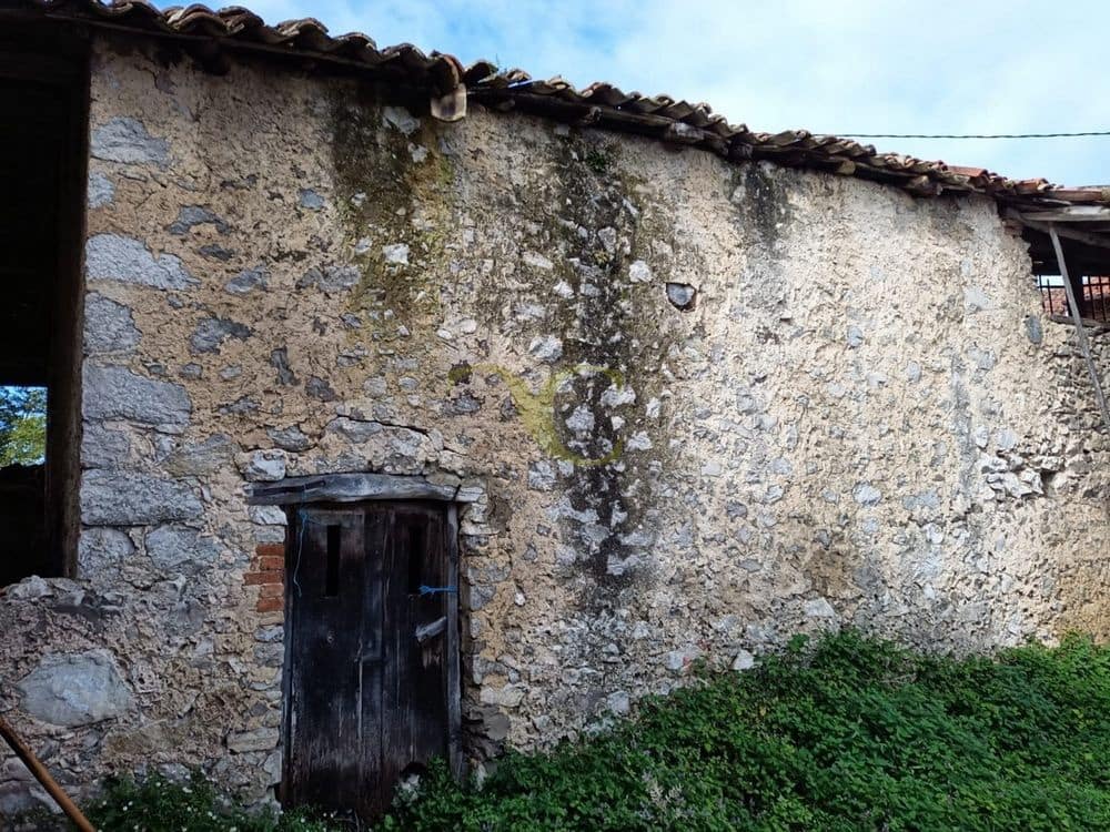 2 bedroom Townhouse for sale in Llanes - € 49,000 (Ref: 9443530)