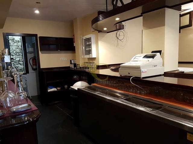 1 bedroom Restaurant/Bar for sale in Llanes - € 180,000 (Ref: 9443531)