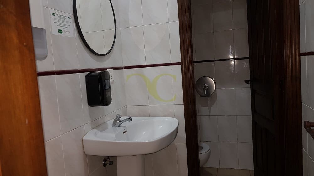 Restaurant/Bar for sale in Cabrales - € 395,000 (Ref: 9443533)