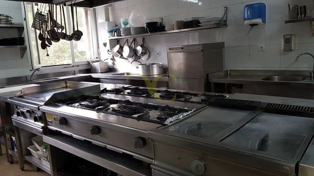 Ravintola/baari myytävänä paikassa Cabrales - 395 000 € (Ref: 9443533)