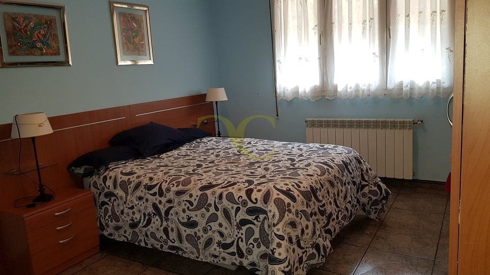 Restaurant/Bar for sale in Cabrales - € 395,000 (Ref: 9443533)