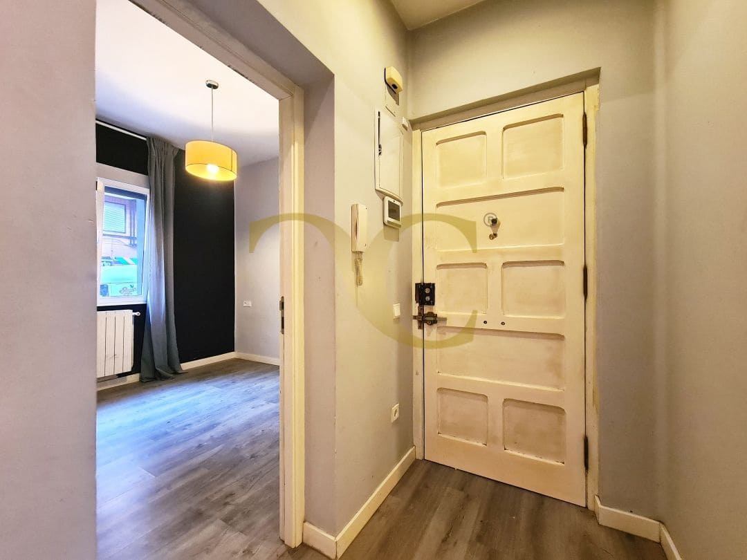 4 makuuhuone Asunto myytävänä paikassa Oviedo - 175 000 € (Ref: 9450013)