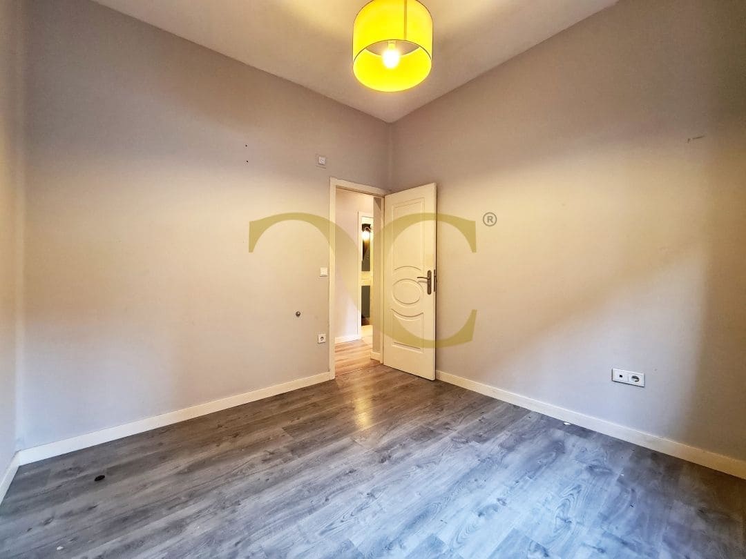 4 makuuhuone Asunto myytävänä paikassa Oviedo - 175 000 € (Ref: 9450013)