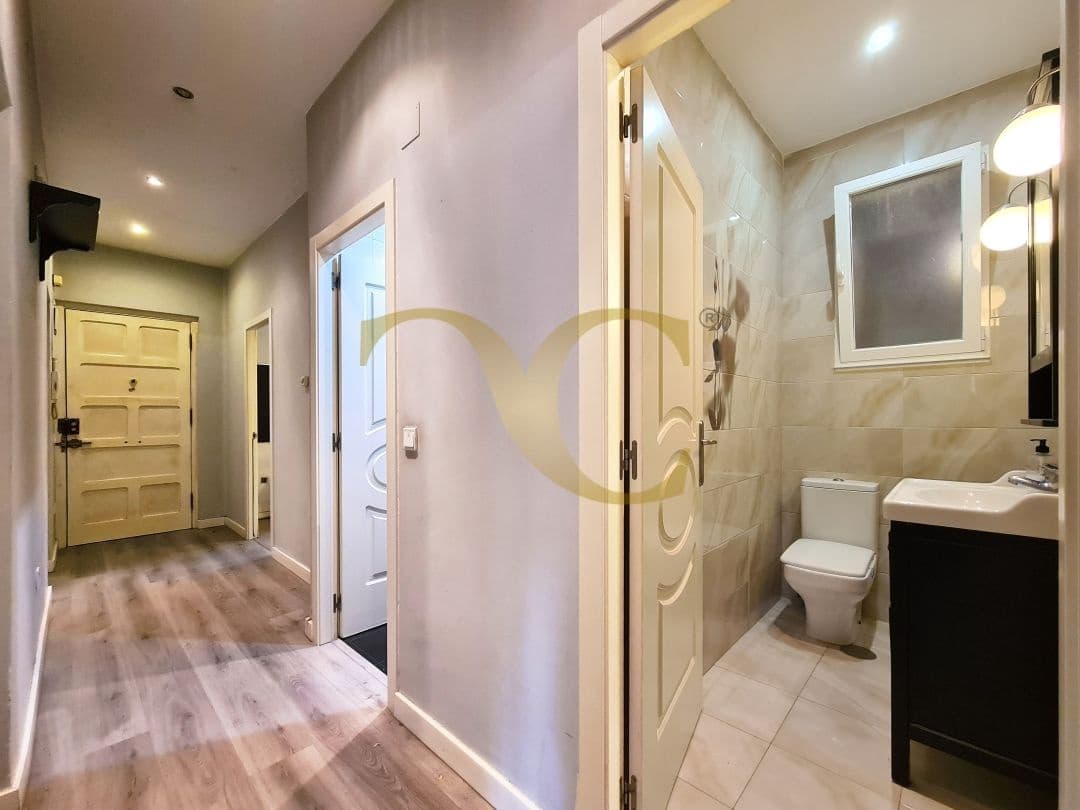 4 makuuhuone Asunto myytävänä paikassa Oviedo - 175 000 € (Ref: 9450013)