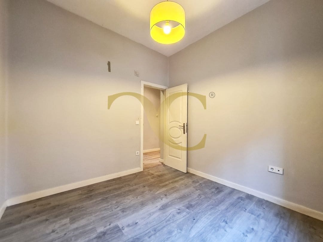 4 makuuhuone Asunto myytävänä paikassa Oviedo - 175 000 € (Ref: 9450013)