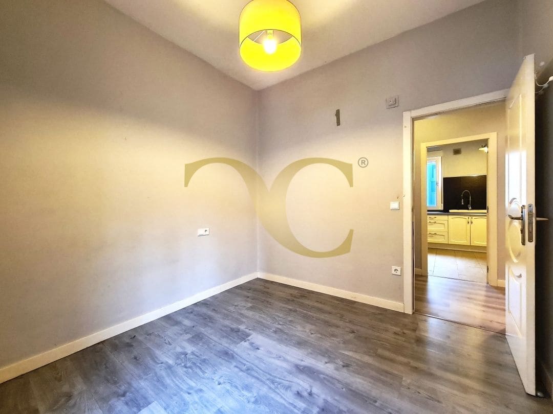 4 makuuhuone Asunto myytävänä paikassa Oviedo - 175 000 € (Ref: 9450013)