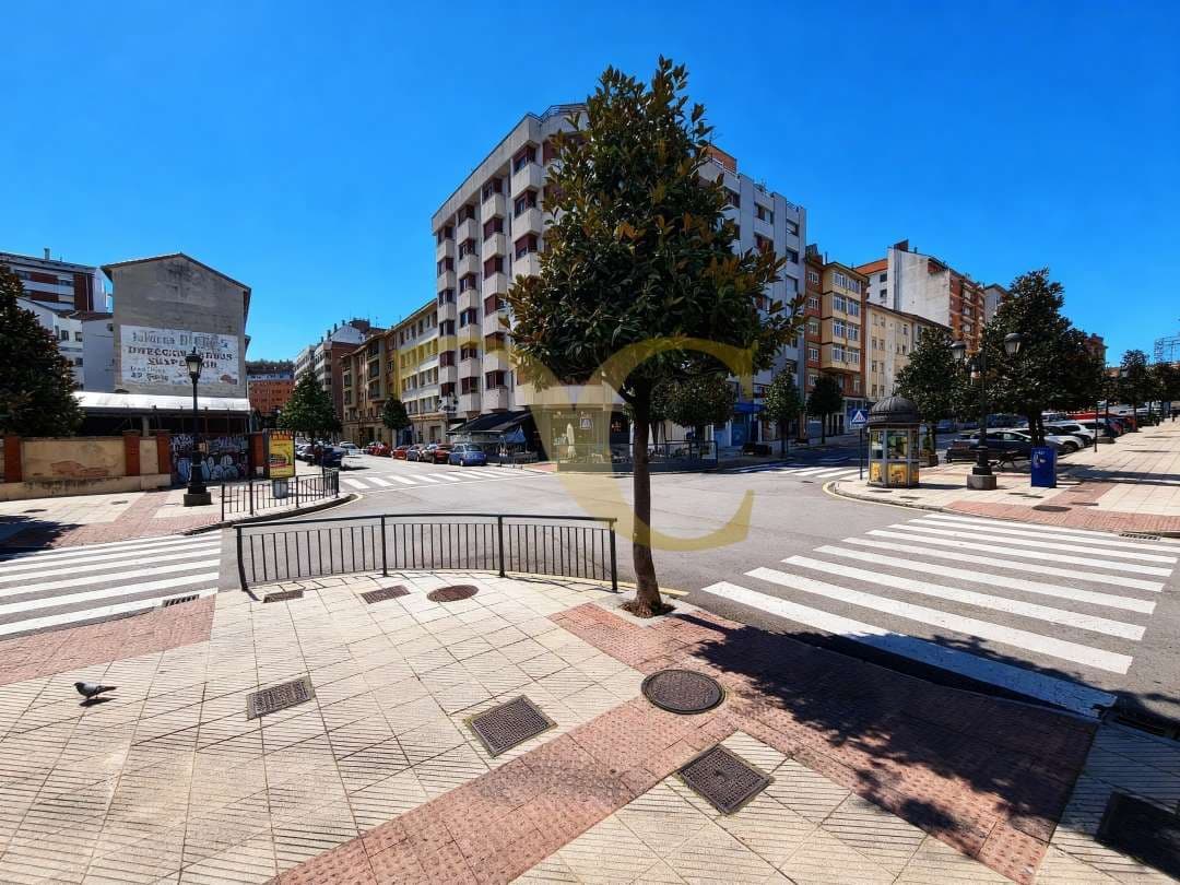 4 makuuhuone Asunto myytävänä paikassa Oviedo - 175 000 € (Ref: 9450013)