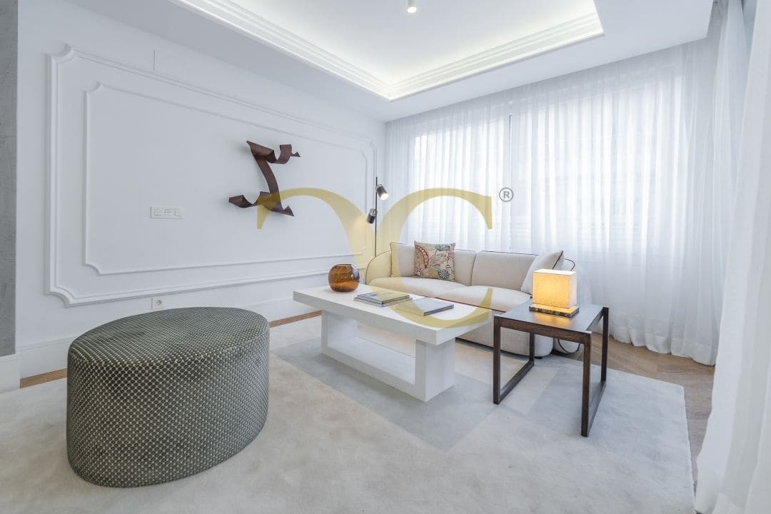 4 bedroom Flat for sale in Madrid city - € 3,750,000 (Ref: 9467726)