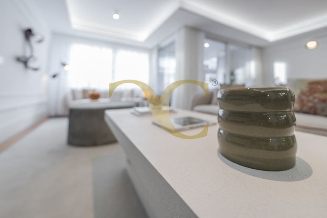 4 bedroom Flat for sale in Madrid city - € 3,750,000 (Ref: 9467726)