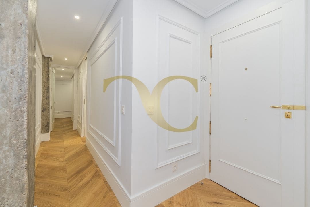 4 bedroom Flat for sale in Madrid city - € 3,750,000 (Ref: 9467726)