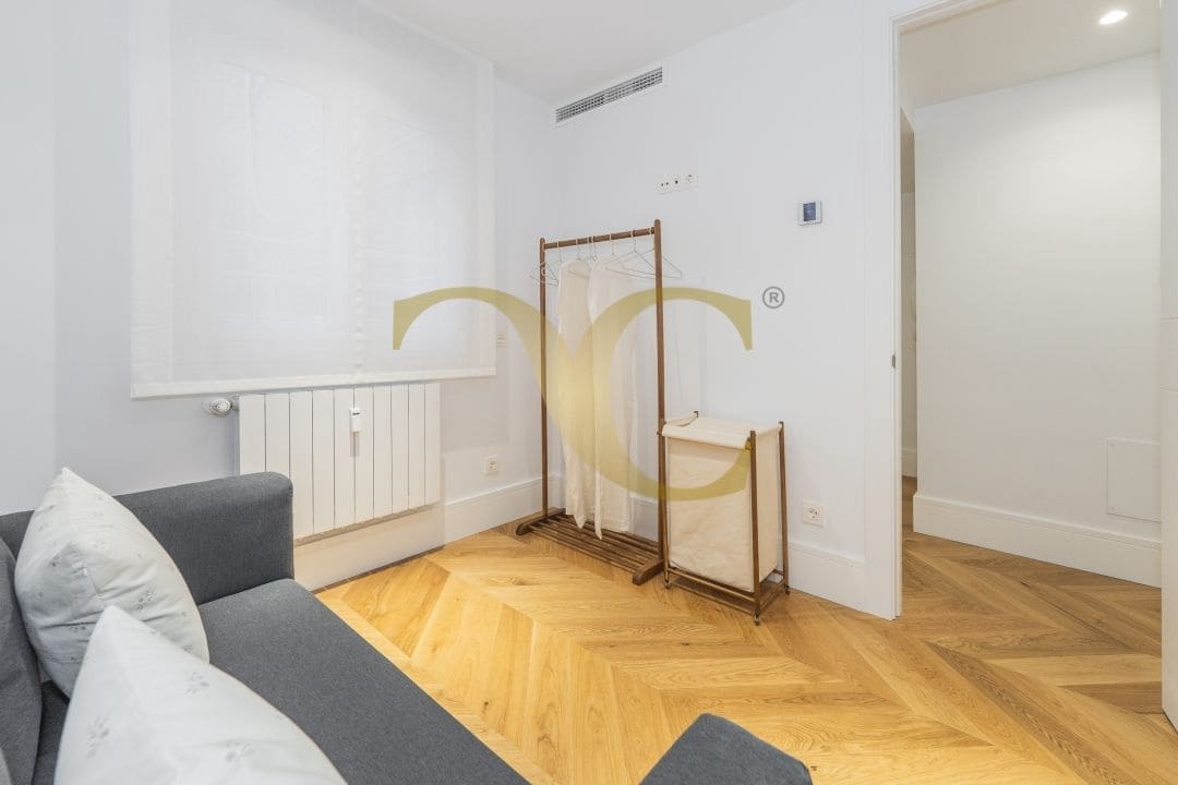 4 bedroom Flat for sale in Madrid city - € 3,750,000 (Ref: 9467726)