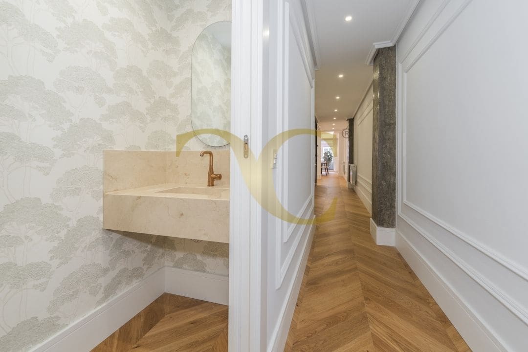 4 bedroom Flat for sale in Madrid city - € 3,750,000 (Ref: 9467726)