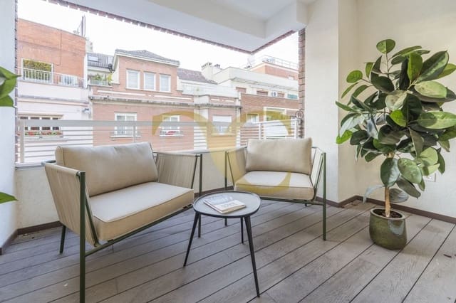 Piso de 4 habitaciones en Recoletos, Madrid ciudad en venta - 3.750.000 € (Ref: 9467726)