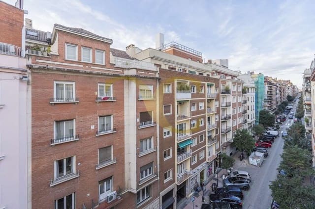 Piso de 4 habitaciones en Recoletos, Madrid ciudad en venta - 3.750.000 € (Ref: 9467726)
