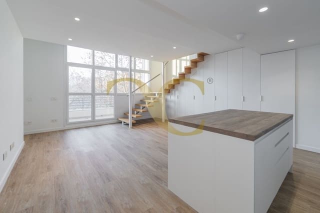 Loft de 1 habitación en San Sebastián de los Reyes en venta con piscina - 350.000 € (Ref: 9470000)